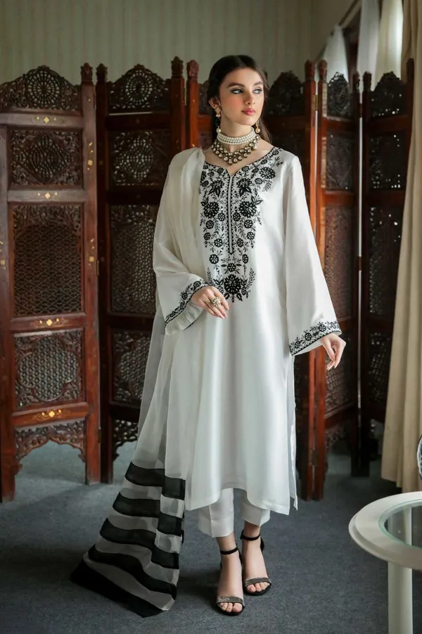 Summer_wear_suit_collection