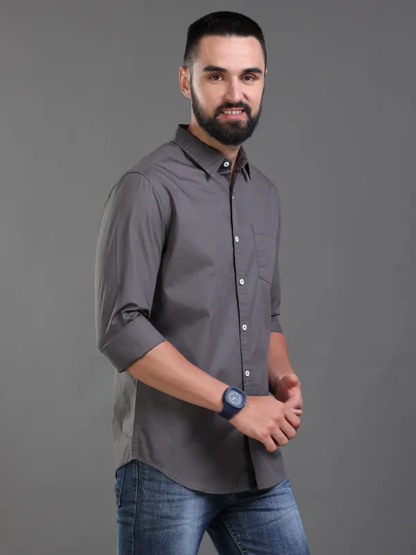 Grey_Color_Premium_Mens_Cotton_Poplin_Plain_Shirt