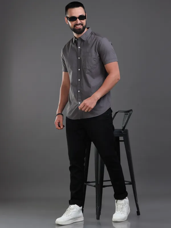 Grey_Color_Premium_Mens_Cotton_Poplin_Plain_Shirt