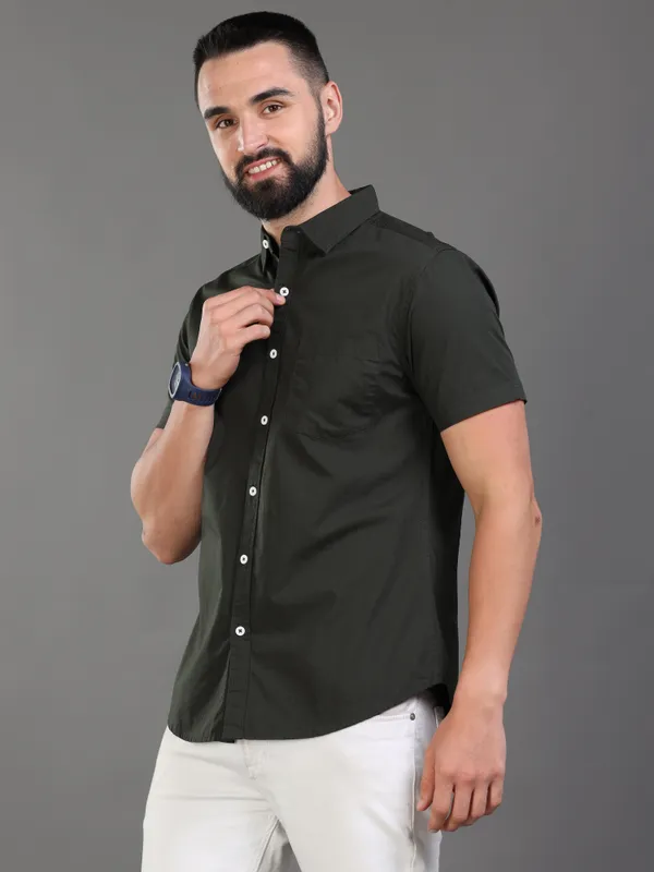 Premium_Mens_Poplin_Solid_Slim_Fit_Casual_Shirt_(Olive)