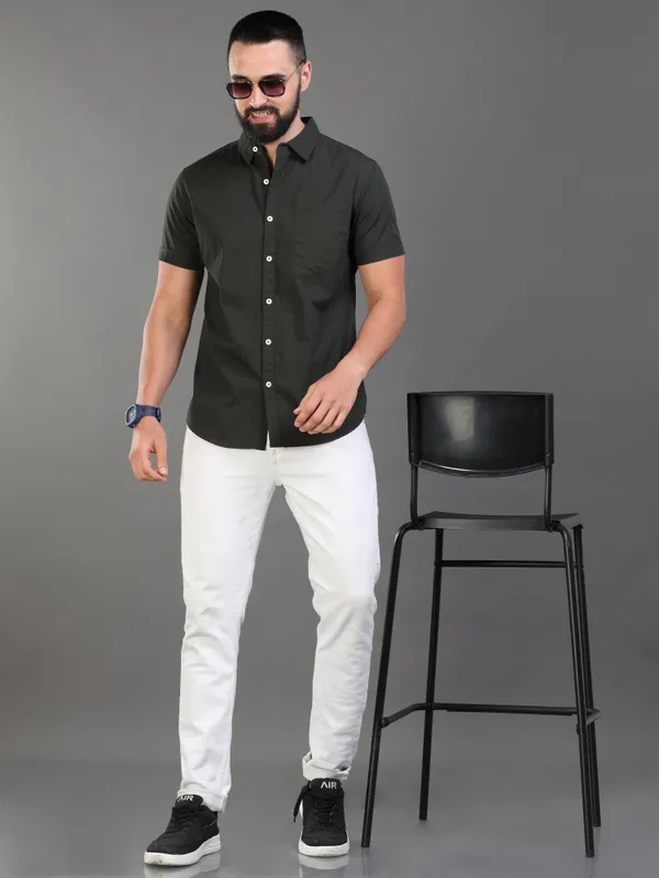 Premium_Mens_Poplin_Solid_Slim_Fit_Casual_Shirt_(Olive)