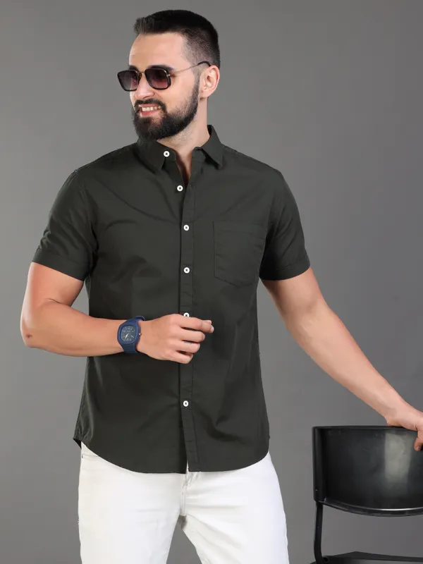 Premium_Mens_Poplin_Solid_Slim_Fit_Casual_Shirt_(Olive)