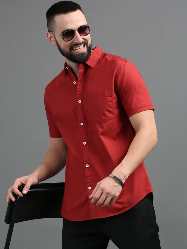 Premium_Mens_Cotton_Poplin_Plain_Shirt_(Maroon)