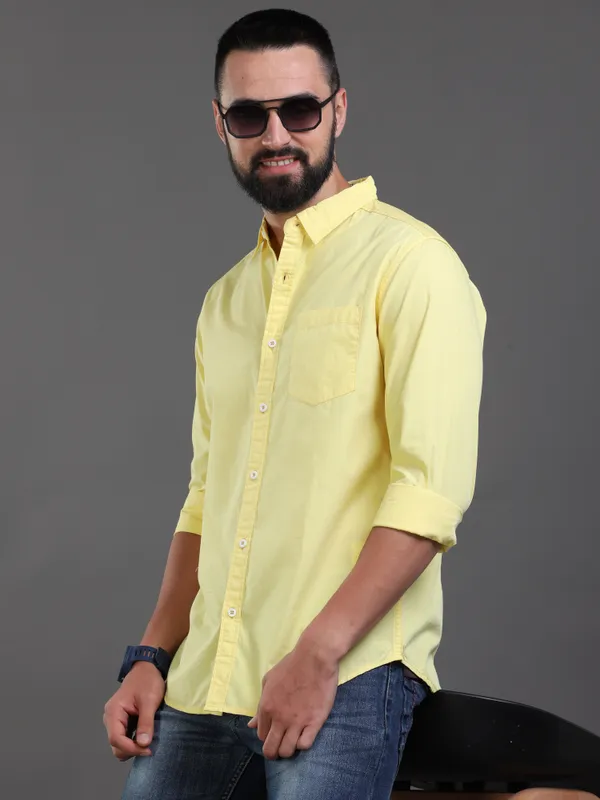Premium_Mens_Cotton_Poplin_Shirt_Plain_(Yellow)