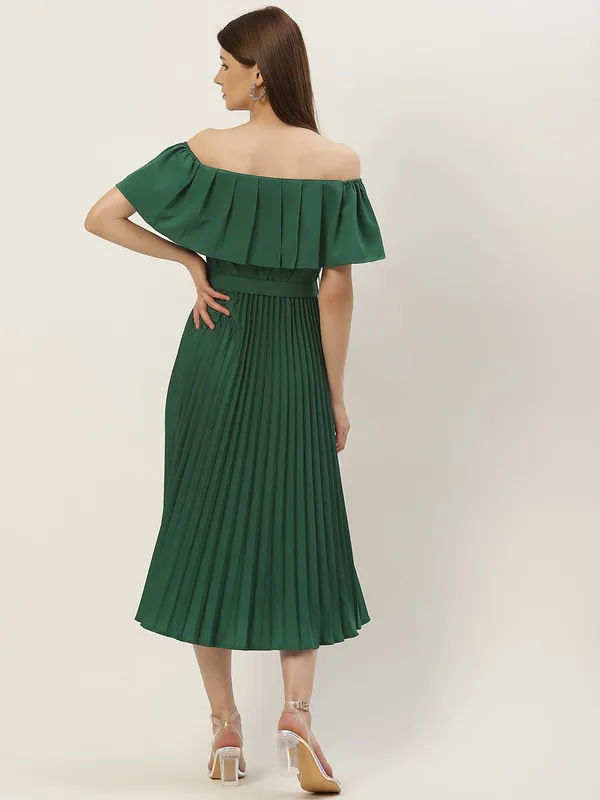 Green_Crepe_Solid_dress