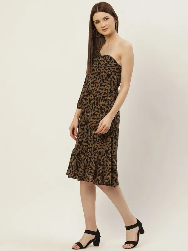 Brown_Georgette__dress