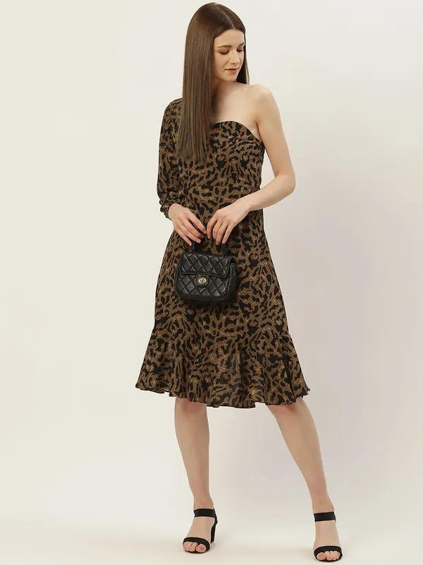 Brown_Georgette__dress