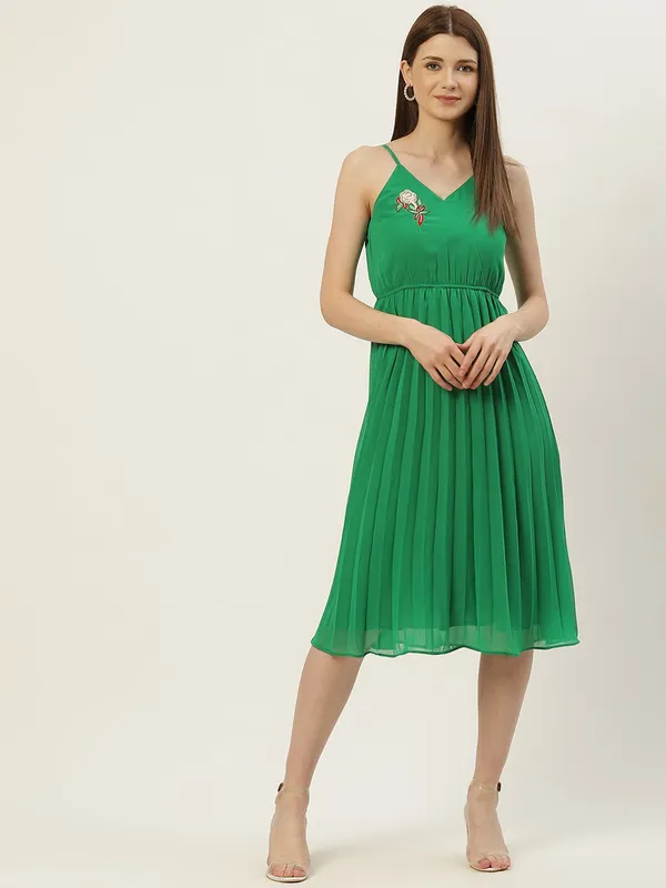 Green_Georgette__dress