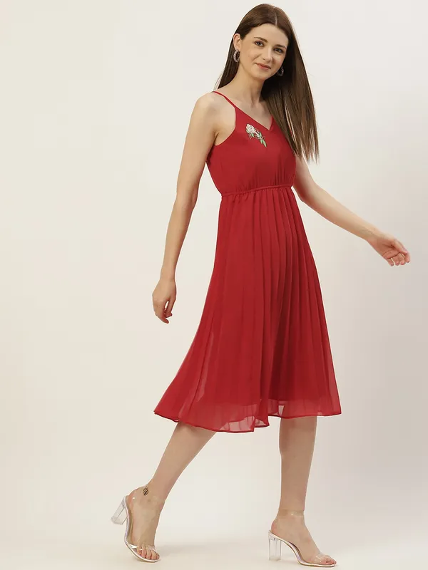 Red_Georgette__dress