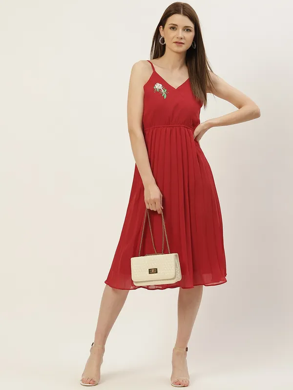 Red_Georgette__dress
