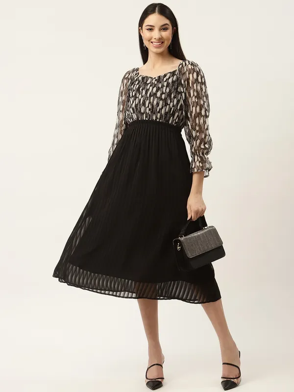 Black_Chiffon_Abstract_dress