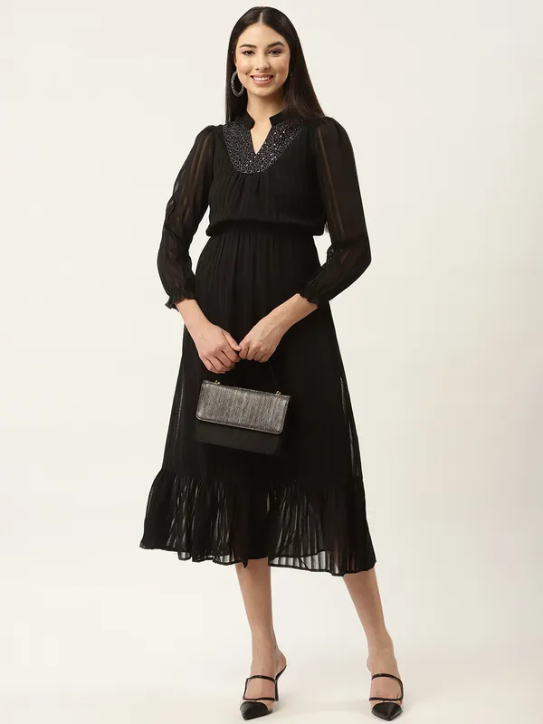 Black_Georgette_Embroidered_dress