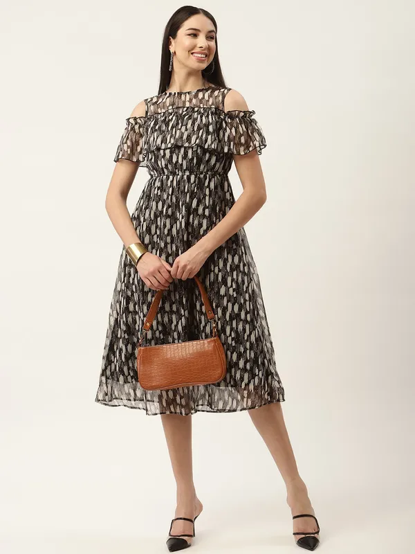 Grey_Georgette_Abstract_dress