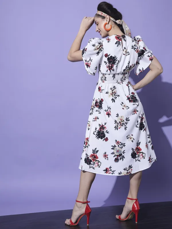 White_Crepe_Floral_dress