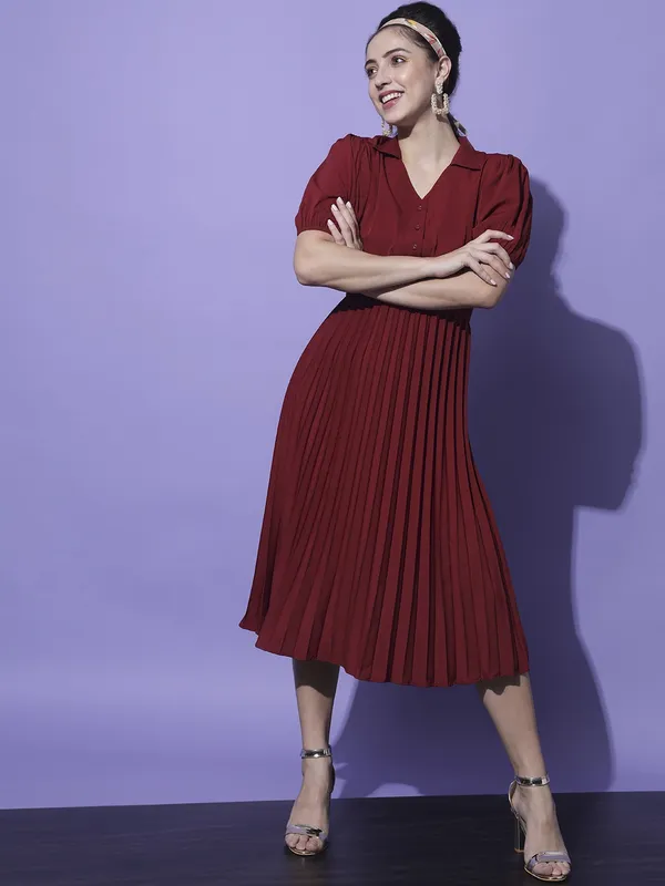 Maroon_Crepe_Solid_dress