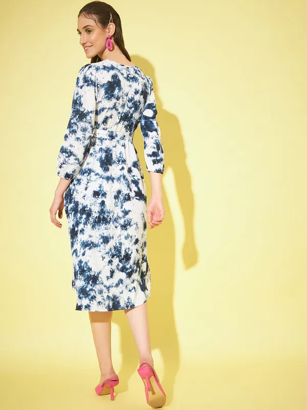 Blue_Crepe_Floral_dress