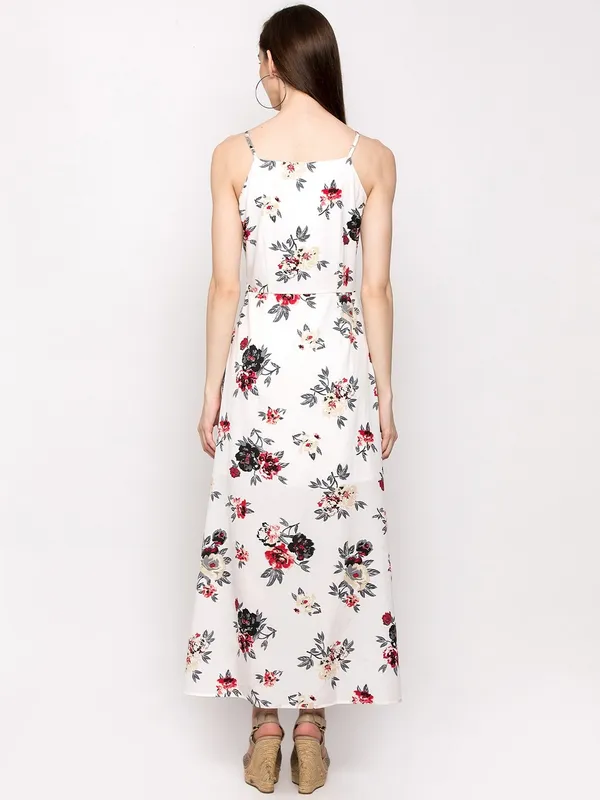 White_Polyester__dress