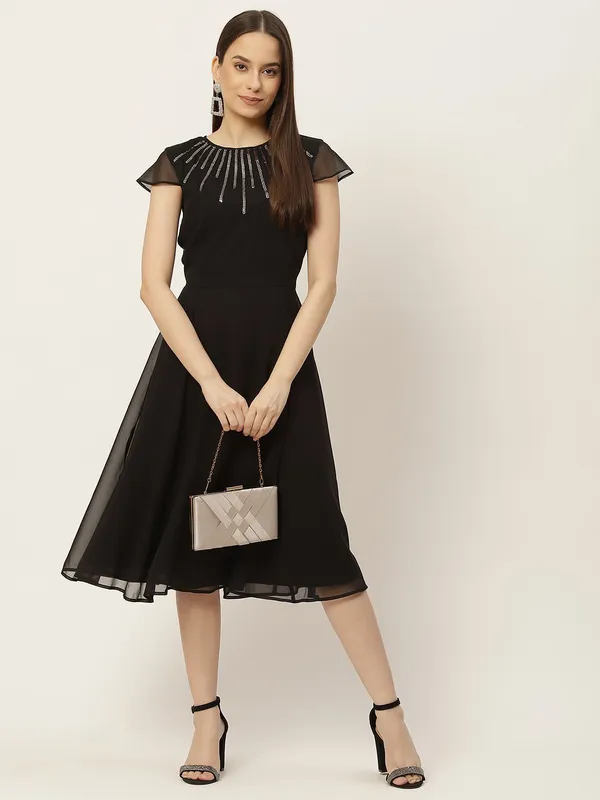 Black_Georgette_Solid_dress