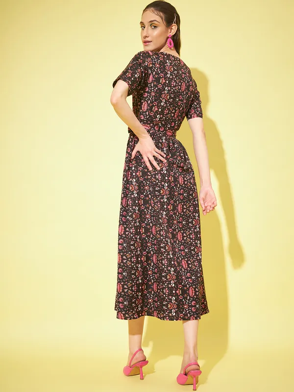 Multicolor_Crepe_Printed_dress