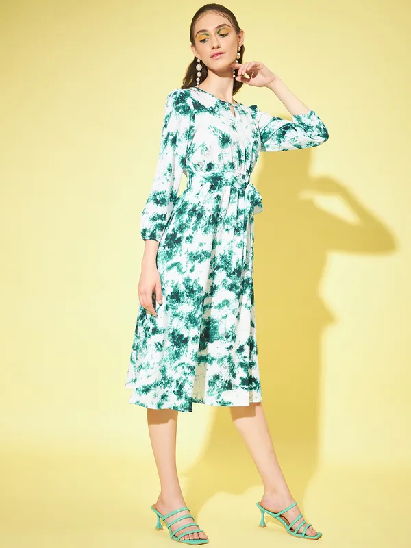 Green_Crepe_Tie_&_Dye_dress