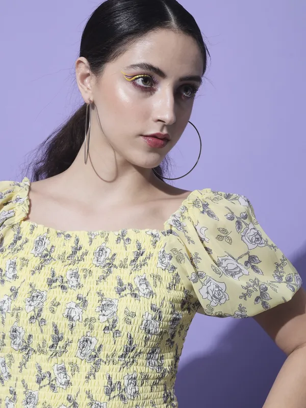 Yellow_Georgette_Printed_top