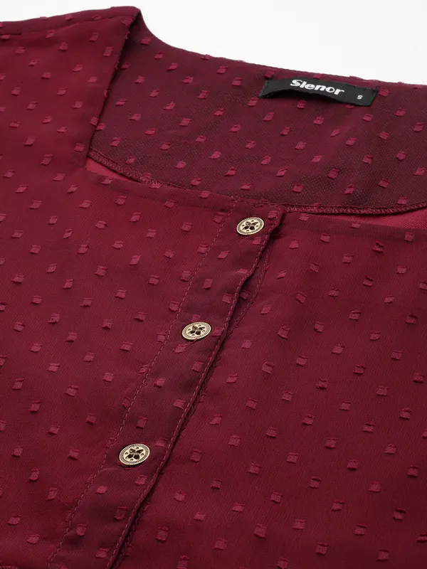 Maroon_Georgette_Self_Design_top