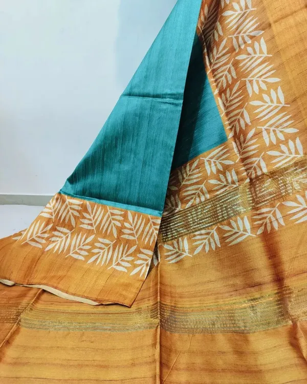 Ruby_Yellow_&_Rama_Green_–_Diwali_Special_|_Soft_Tussar_Silk_Saree_with_Blouse_Piece