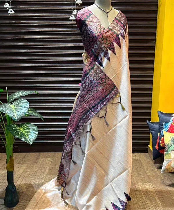 Amrita_Pink_–_Nectar_Navratri_Special_|_Soft_Tussar_Silk_Saree_with_Print,_Pallu_&_Contrast_Print_Blouse_with_Tassels