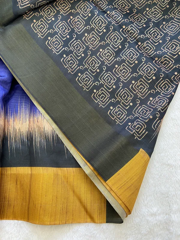 Mihika_Blue_–_Dew_Fresh_Navratri_Special_|_Soft_Tussar_Silk_Saree_with_Print,_Pallu_&_Contrast_Print_Blouse_with_Tassels
