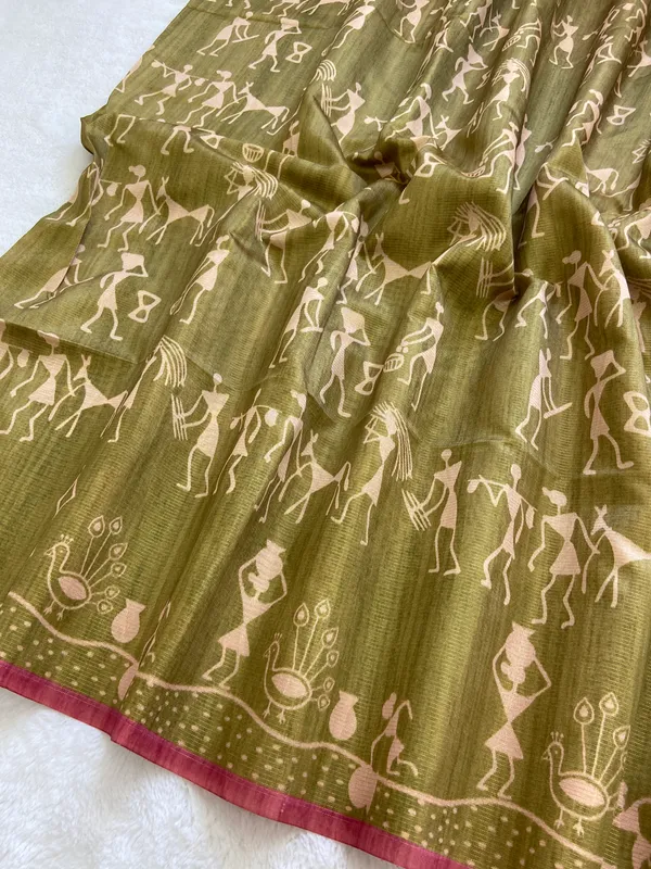 Ojasvi_Pink_–_Radiant_Navratri_Special_|_Soft_Tussar_Silk_Saree_with_Print,_Pallu_&_Contrast_Print_Blouse_with_Tassels