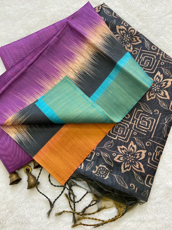 Mihika_Wine_–_Dew_Fresh_Diwali_Special_|_Soft_Tussar_Silk_Saree_with_Print,_Pallu_&_Contrast_Print_Blouse_with_Tassels