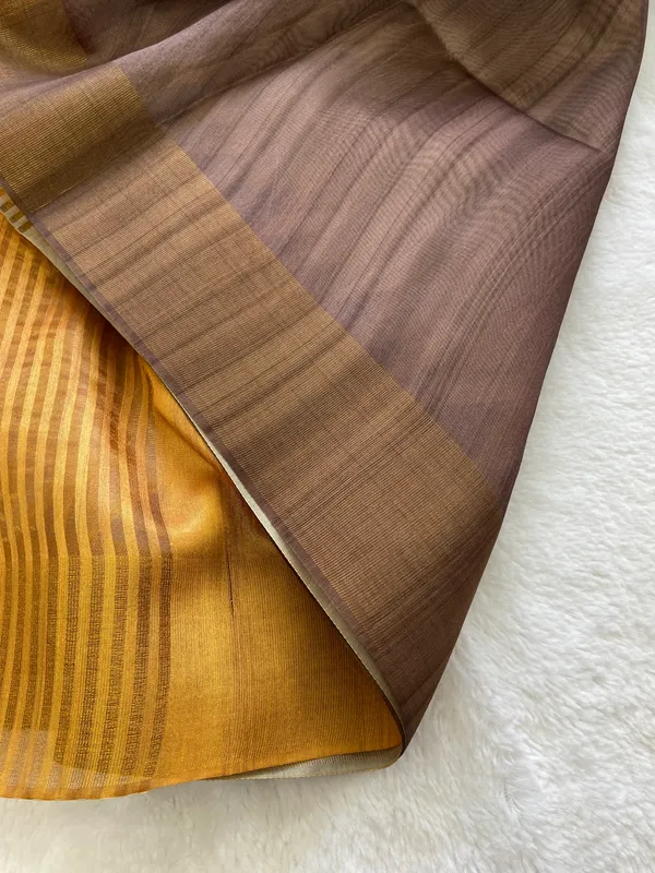 Soft_Tussar_Silk_sarees_with_Beautiful_Print_With_Attractive_Zari_Line_Saree_And_Print_Blouse_With_Tassels
