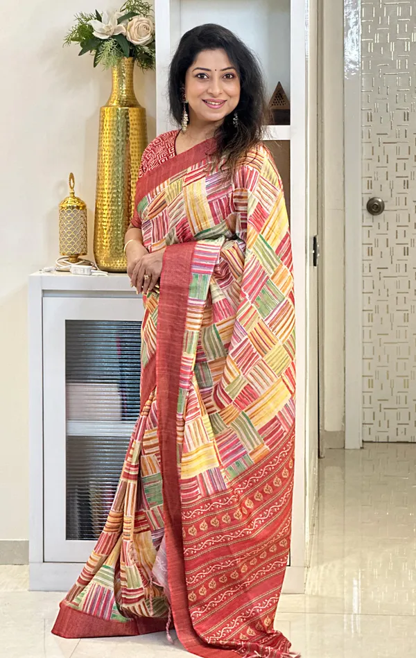 Omya_Maroon_–_Aesthetic_Edit_for_You_|_Soft_Tussar_Silk_Saree_with_Print,_Slub_Pattern_&_Print_Blouse_with_Tassels