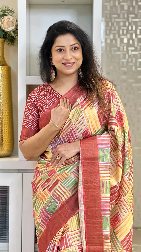 Omya_Maroon_–_Aesthetic_Edit_for_You_|_Soft_Tussar_Silk_Saree_with_Print,_Slub_Pattern_&_Print_Blouse_with_Tassels