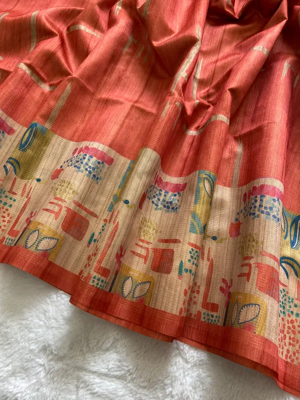 Soft_Tussar_Silk_sarees_with_Beautiful_Print_With_Attractive_Pallu_And_Contrast_Print_Blouse_With_Tassels