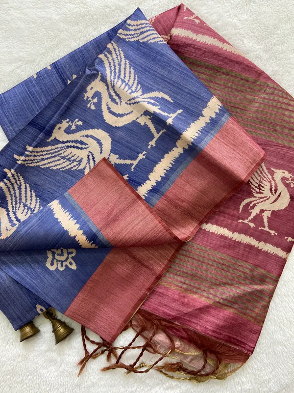 Saloni_Pink_–_Navratri_Special_|_Soft_Tussar_Silk_Saree_with_Print,_Pallu_&_Contrast_Print_Blouse_with_Tassels