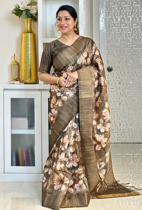 Soft_Tussar_Silk_sarees_with_Beautiful_Print_With_Attractive_Pallu_&_Zari_Border_And_Contrast_Print_Blouse_With_Tassels
