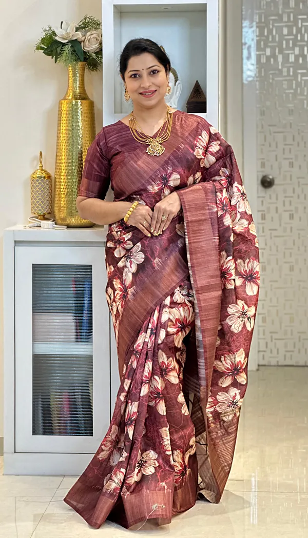 Gargi_Maroon_–_Wise_Diwali_Special_|_Soft_Tussar_Silk_Saree_with_Print,_Pallu_&_Zari_Border_&_Contrast_Print_Blouse_with_Tassels