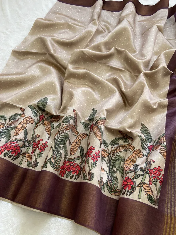 Soft_Tussar_Silk_sarees_with_Beautiful_Print_With_Attractive_Border_And_Contrast_Print_Blouse_With_Tassels
