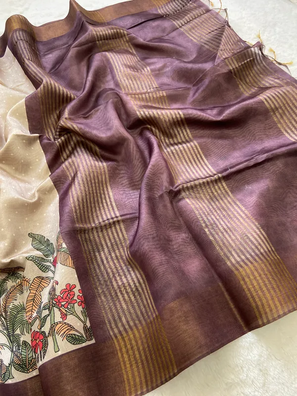 Soft_Tussar_Silk_sarees_with_Beautiful_Print_With_Attractive_Border_And_Contrast_Print_Blouse_With_Tassels