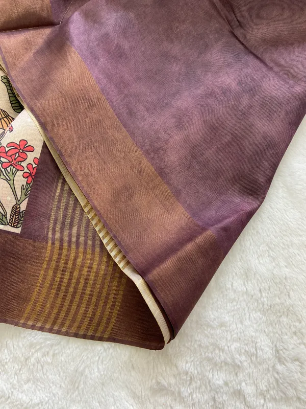 Soft_Tussar_Silk_sarees_with_Beautiful_Print_With_Attractive_Border_And_Contrast_Print_Blouse_With_Tassels