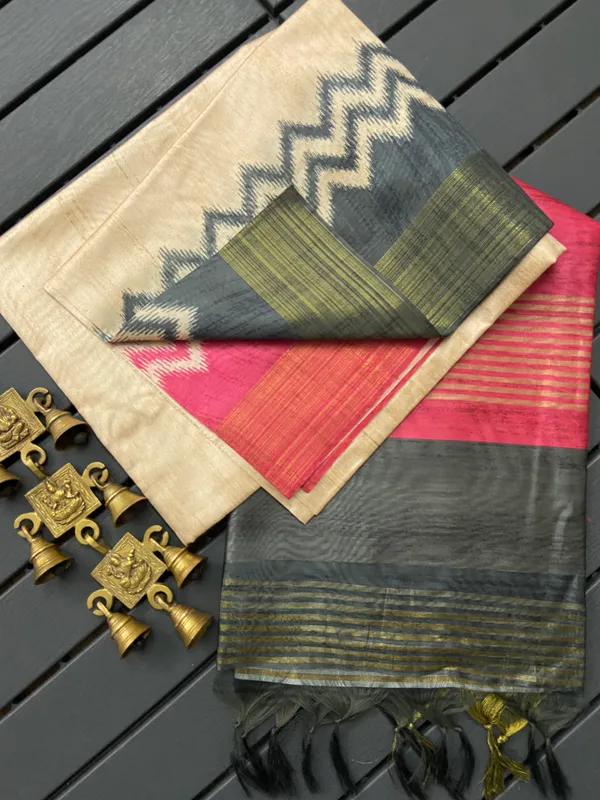 Soft_Tussar_Silk_sarees_with_Beautiful_Print_With_Attractive_Border_And_Contrast_Print_Blouse_With_Tassels_in_new_styles