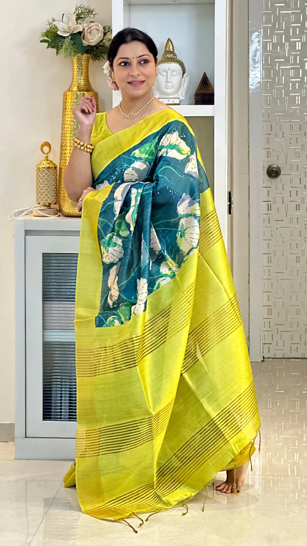 Anusha_Lemon_Yellow_–_Zari_Line_Diwali_Special_|_Soft_Tussar_Silk_Saree_with_Print,_Zari_Line_Saree_&_Print_Blouse_with_Tassels