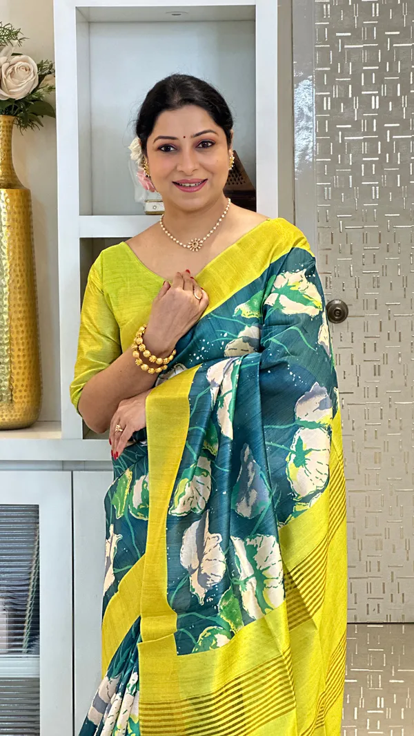 Anusha_Lemon_Yellow_–_Zari_Line_Diwali_Special_|_Soft_Tussar_Silk_Saree_with_Print,_Zari_Line_Saree_&_Print_Blouse_with_Tassels