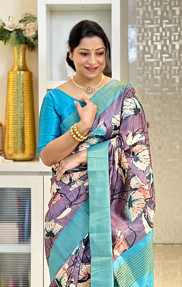 Soft_Tussar_Silk_sarees_with_Beautiful_Print_With_Attractive_Zari_Line_Saree_And_Print_Blouse_With_Tassels