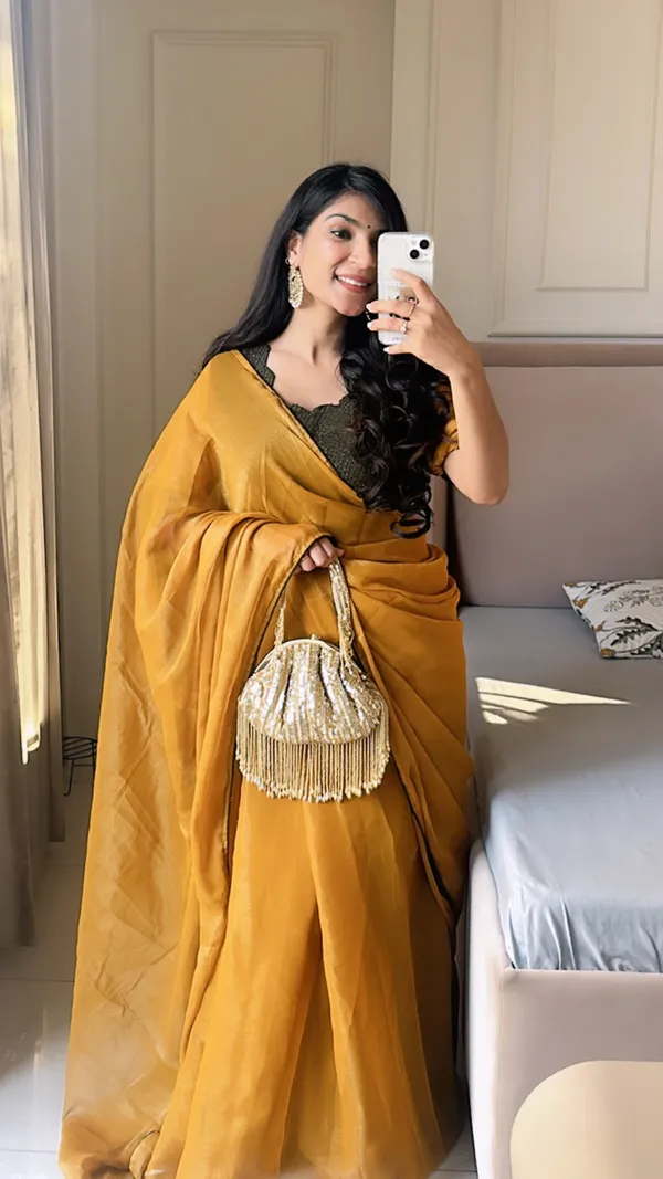 Satya_Yellow_–_Truthful_Diwali_Special_|_Premium_Gold_Coin_Fabric_Saree_with_Pattern,_Stitched_Blouse_Design_&_Georgette_Blouse_Fabric_&_Piping_Work
