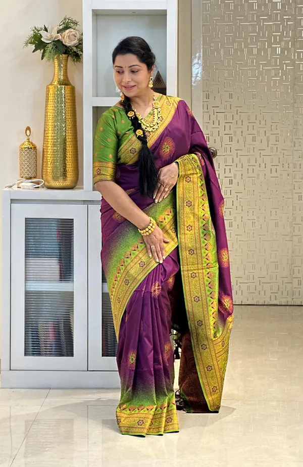 Premium_Soft_Banarasi_Silk_sarees_With_Beautiful_Weaving_Pattern_With_Attractive_Pallu_And_Border_With_Weaving__Blouse_With_Tassels
