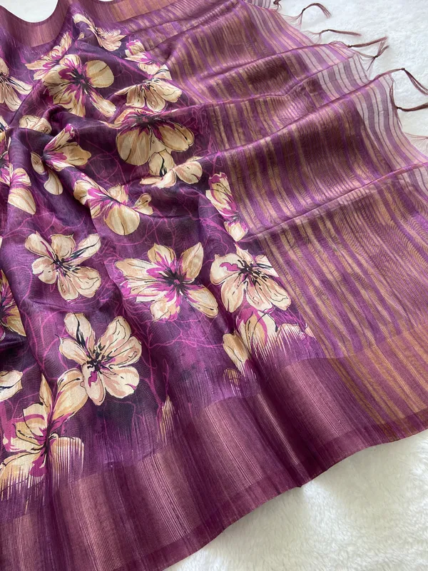Soft_Tussar_Silk_sarees_with_Beautiful_Print_With_Attractive_Pallu_&_Zari_Border_And_Contrast_Print_Blouse_With_Tassels