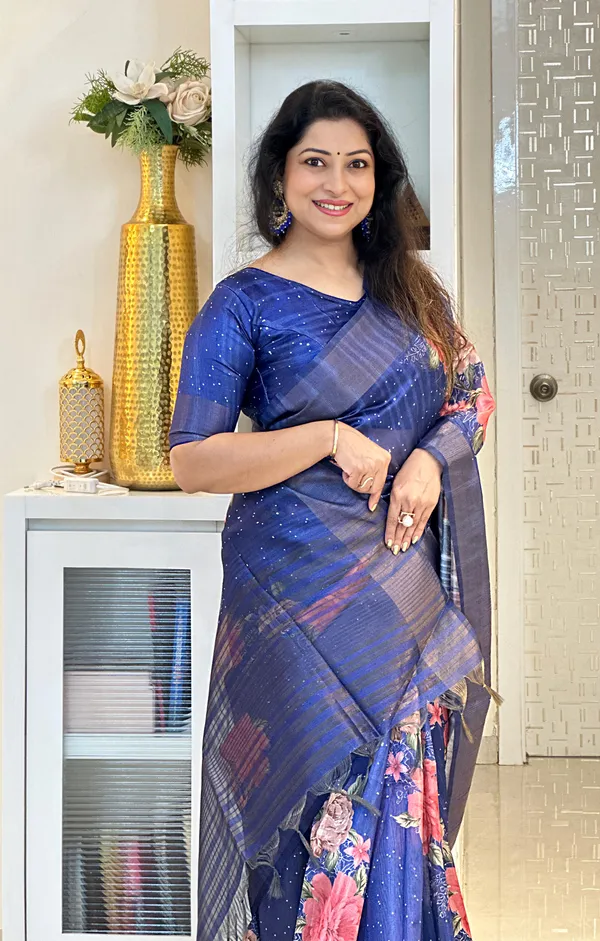 Tanisha_Blue_–_Navratri_Special_|_Soft_Tussar_Silk_Saree_with_Print,_Pallu_&_Zari_Border_&_Contrast_Print_Blouse_with_Tassels