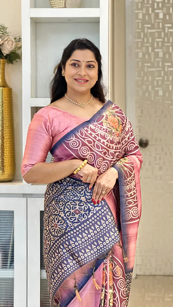 Soft_Tussar_Silk_sarees_with_Beautiful_Print_With_Attractive_Zari_Line_Saree_And_Print_Blouse_With_Tassels